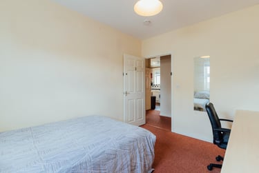 4 bed house, Havelock Street, City Centre, Loughborough, LE115DH - Image 2