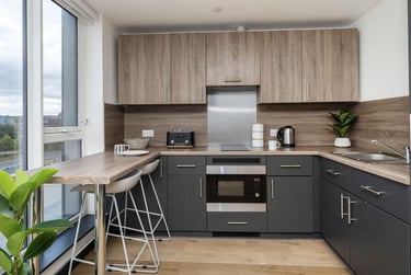 Penthouse Premium Studio at Innovo House, 60 Devon Street, Low Hill, Liverpool, L38AJ - Image 2