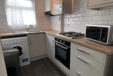 4 bed house, Shoreham Street, Heeley, Sheffield, S24FB - Image 2