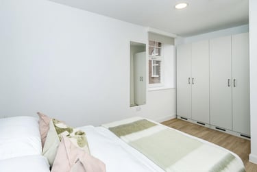 Luxury Studio at St Gabriels, Oxford Place, City Centre, Manchester, M145RP - Image 5