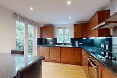 2 bed house, The Grange, Headingley, Leeds, LS62BY - Image 4