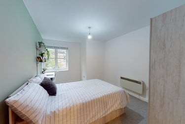 2 bed house, The Grange, Headingley, Leeds, LS62BY - Image 1
