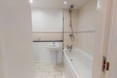 2 bed house, The Grange, Headingley, Leeds, LS62BY - Image 9