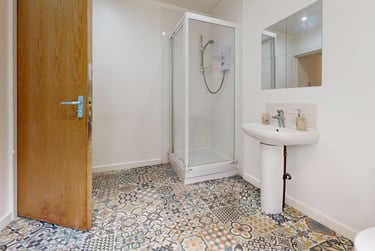 4 bed house, Hyde Terrace, Woodhouse, Leeds, LS29LN - Image 13