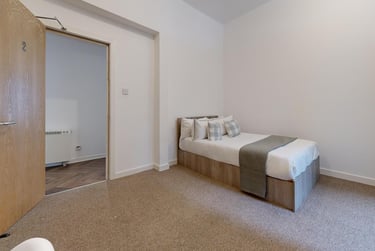 4 bed house, Hyde Terrace, Woodhouse, Leeds, LS29LN - Image 15