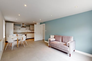 2 bed house, St Ann's Court, Kirkstall, Leeds, LS53LF - Image 6