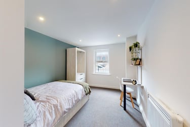 2 bed house, St Ann's Court, Kirkstall, Leeds, LS53LF - Image 4