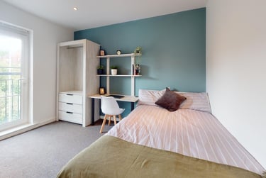 2 bed house, St Ann's Court, Kirkstall, Leeds, LS53LF - Image 13