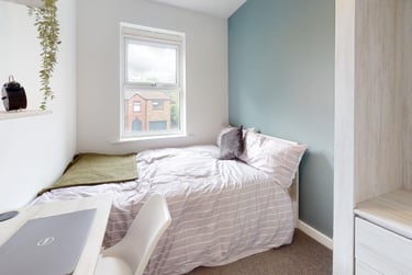 2 bed house, St Ann's Court, Kirkstall, Leeds, LS53LF - Image 14