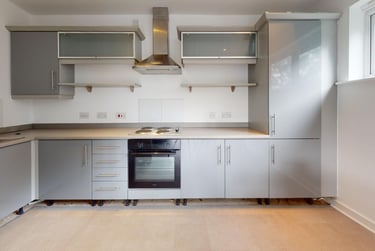 2 bed house, St Ann's Court, Kirkstall, Leeds, LS53LF - Image 15