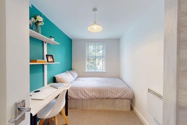 2 bed house, St Ann's Place, Kirkstall, Leeds, LS53LF - Image 5