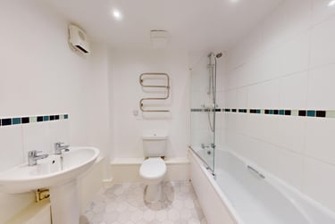 2 bed house, St Ann's Place, Kirkstall, Leeds, LS53LF - Image 6