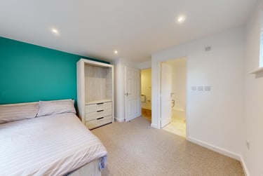 2 bed house, St Ann's Place, Kirkstall, Leeds, LS53LF - Image 8