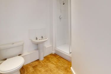2 bed house, St Ann's Place, Kirkstall, Leeds, LS53LF - Image 10