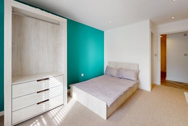 2 bed house, St Ann's Place, Kirkstall, Leeds, LS53LF - Image 11