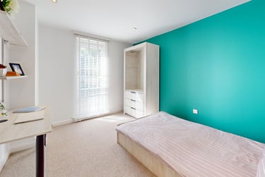 2 bed house, St Ann's Place, Kirkstall, Leeds, LS53LF - Image 12