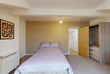 3 bed house, The Village Street, Burley, Leeds, LS42PR - Image 8