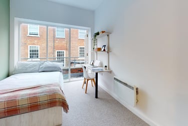 4 bed house, Yalta Court, Woodhouse, Leeds, LS29AG - Image 15