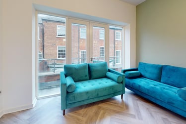 4 bed house, Yalta Court, Woodhouse, Leeds, LS29AG - Image 9