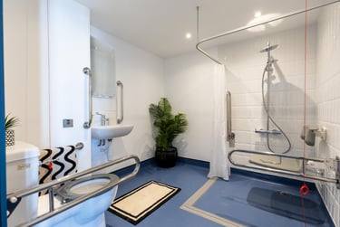 Platinum Suite - Accessible at Limelight, 48 Islington, Liverpool John Moores University, Liverpool, L38LH - Image 4