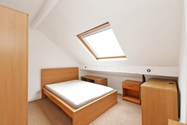 6 bed house, Cowlishaw Road, Sharrowvale, Sheffield, S118XE - Image 9