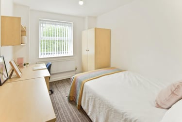 4 bed house, St. Helens Road, City Centre, Ormskirk, L394QJ - Image 1