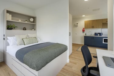 Deluxe Studio at Discovery Studios, Greenmarket, West End, Dundee, DD14AJ - Image 1