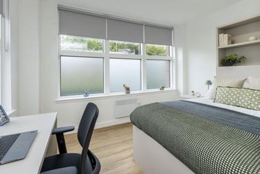 Deluxe Studio at Discovery Studios, Greenmarket, West End, Dundee, DD14AJ - Image 2