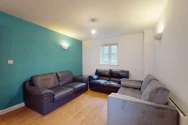 2 bed house, The Grange, Headingley, Leeds, LS62BY - Image 4