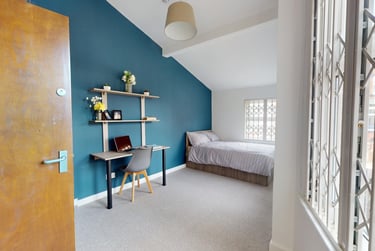 6 bed house, Hyde Park Road, Hyde Park, Leeds, LS61AH - Image 3