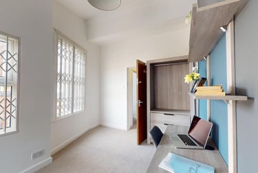 6 bed house, Hyde Park Road, Hyde Park, Leeds, LS61AH - Image 4