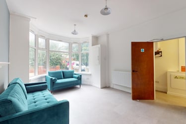 5 bed house, St Michaels Crescent, Headingley, Leeds, LS63AL - Image 1