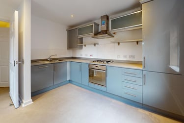 2 bed house, St Ann's Court, Kirkstall, Leeds, LS53LF - Image 15