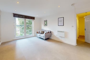 2 bed house, St Ann's Court, Kirkstall, Leeds, LS53LF - Image 4