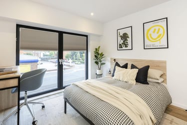 Classic Studio Floors 1-5 at The Fabric Works, 4 Leylands Road, Hyde Park, Leeds, LS27FF - Image 1