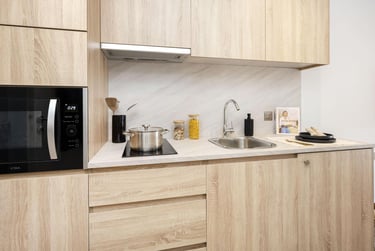 Classic Studio Floors 1-5 at The Fabric Works, 4 Leylands Road, Hyde Park, Leeds, LS27FF - Image 2