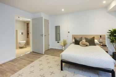 Superior Adaptable Studio Floors 1-5 at The Fabric Works, 4 Leylands Road, Hyde Park, Leeds, LS27FF - Image 1