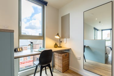 Platinum Plus Studio at Centre Court, Alfreton Road, Lenton, Nottingham, NG73NS - Image 3