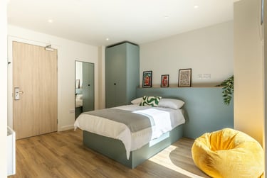 Platinum Studio at Centre Court, Alfreton Road, Lenton, Nottingham, NG73NS - Image 1