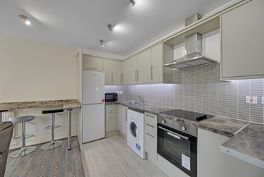 3 bed house, Broomhall Road, Broomhall, Sheffield, S102DN - Image 2