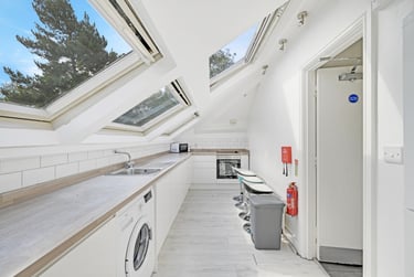 5 bed house, Broomhall Road, Broomhall, Sheffield, S102DN - Image 1