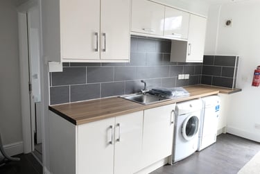 3 bed house, Broomhall Road, Broomhall, Sheffield, S102DN - Image 3