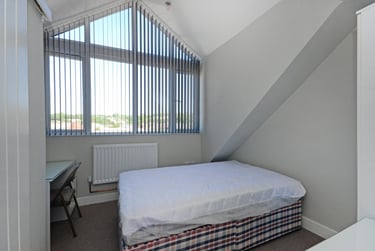 3 bed house, Edmund Road, Heeley, Sheffield, S24EN - Image 9