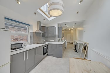 6 bed house, Cemetery Avenue, Sharrow, Sheffield, S118NT - Image 4