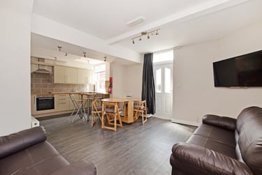 5 bed house, Lancing Road, Heeley, Sheffield, S24ET - Image 3