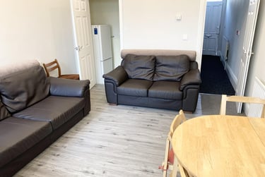 5 bed house, Vincent Road, Highfield, Sheffield, S71BY - Image 3