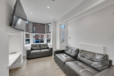 5 bed house, Stalker Lees Road, Sharrow, Sheffield, S118NR - Image 4