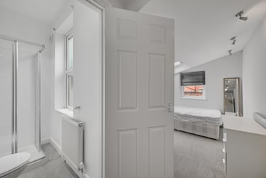 5 bed house, Stalker Lees Road, Sharrow, Sheffield, S118NR - Image 8