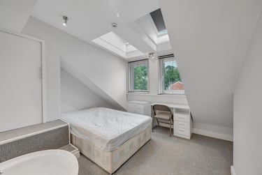 5 bed house, Stalker Lees Road, Sharrow, Sheffield, S118NR - Image 12