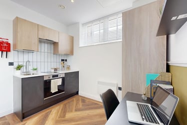 1 bed house, Thurloe Street, Victoria Park, Manchester, M145SG - Image 1